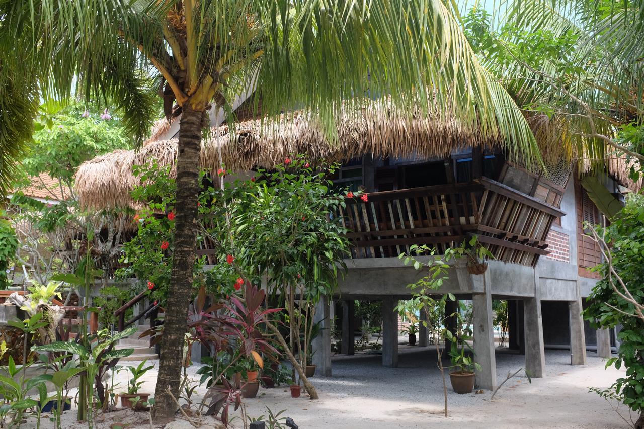 Panji Panji Tropical Wooden Home Pantai Cenang  Exterior foto